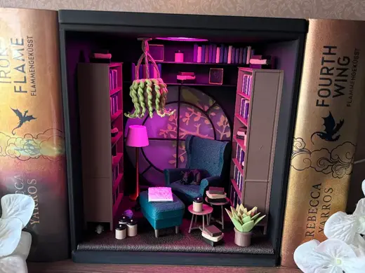 Book Nook im IKEA-Stil – Leseecke mit Licht