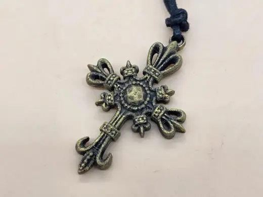 Ornamentales Kreuz / Necklace Cross Pendant