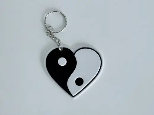 Yin Yang Heart Keychain – Balance & Love Symbol