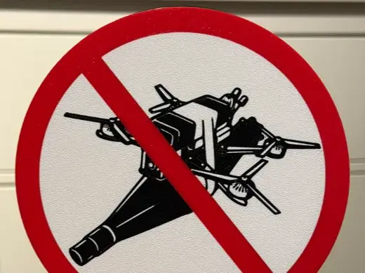 No-fpv-drone-zone sign