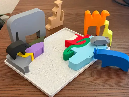 Animals Puzzle with plate - Montessori baby toy
