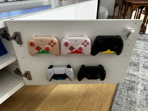 Switch (2) Pro controller and 8Bitdo cabinet mount