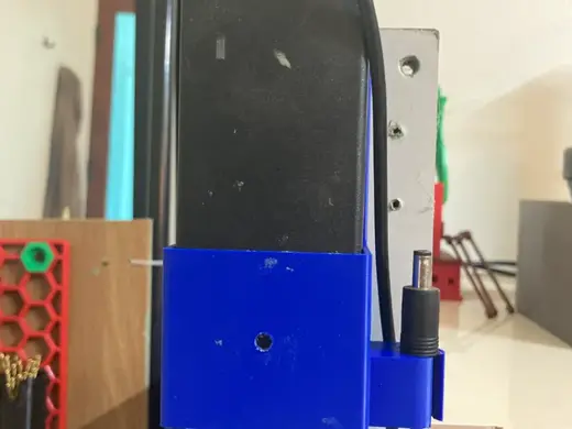 Makita 21V battery charger holder
