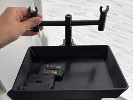 Carp Fishing Bankstick Mounted Shelf