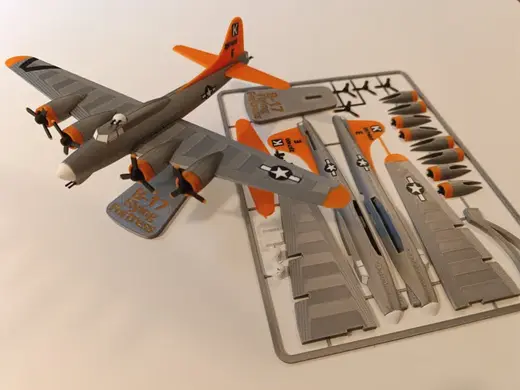 B-17 Flying Fortress Plane Kit Card