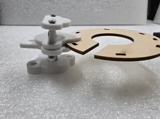 xTool M2 laser work holding Magnetic bed clips