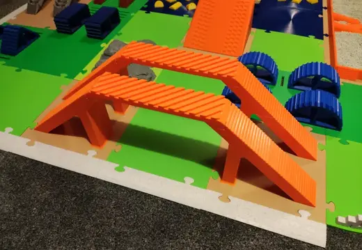 RC Crawler Park - Over & Under Bridge 1:18 & 1:24