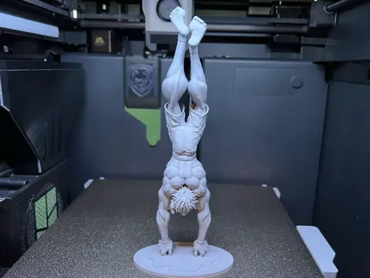 Baki Hanma Pose - Thumb Stand - Ultimate Balance