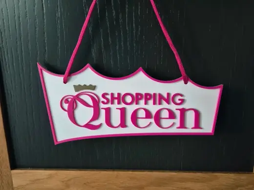 Shopping Queen Doorsign