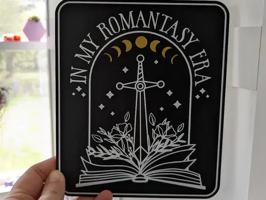 Romantasy Era Sword Sign