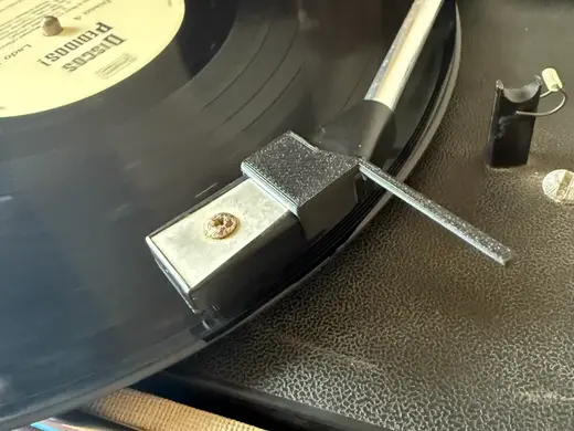 Vinyl record player arm handle