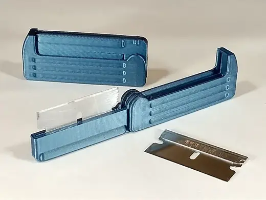 Folding Razor Blade Holder (print-in-place)