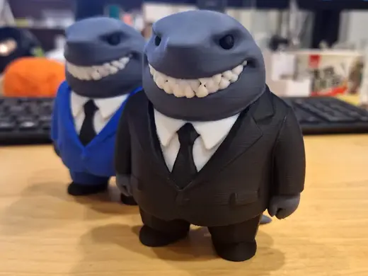 Real Estate Shark–Closing Deals & Stealing Hearts