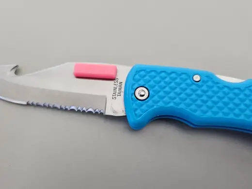 cressi Chaku diving knife thumb stud grip
