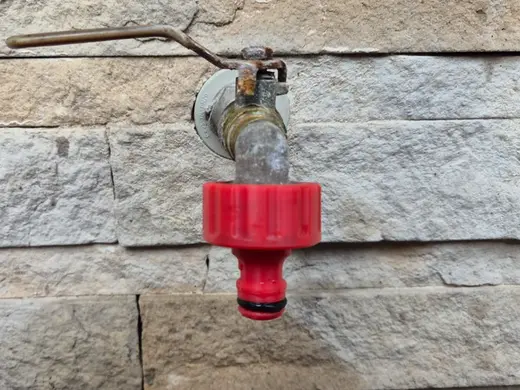 Garden Hose Nozzle Connector