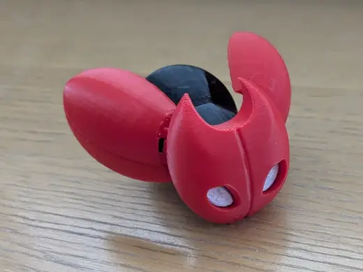 Cogfly Silksong (hollow knight) tool w/ hinge wing