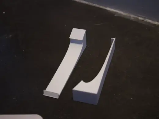 Discreet stand for almost every keyboard on Earth