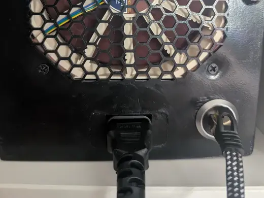 NAS Kaltgerätestecker Blende