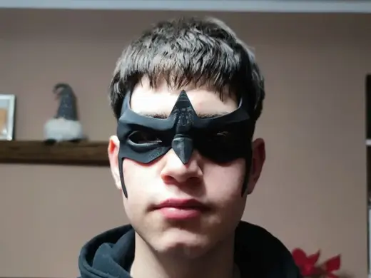 NightWing Inspired Mask Style, Presence, Identity