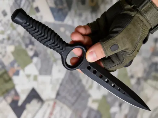 Blue Crystal Pulse Piercing Tactical Combat Dagger