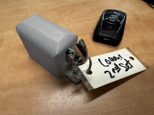 Locksmith Desk Mounted Key Deburring Tool