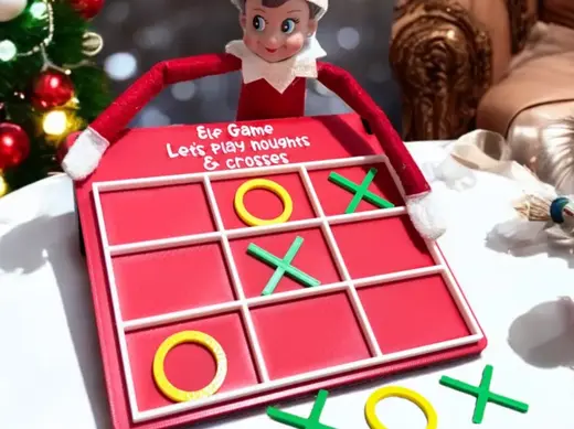 Elf Game noughts and crosses props