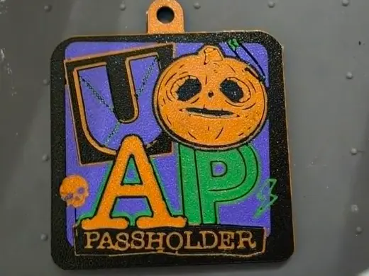 Halloween Horror Nights UOAP Keychain