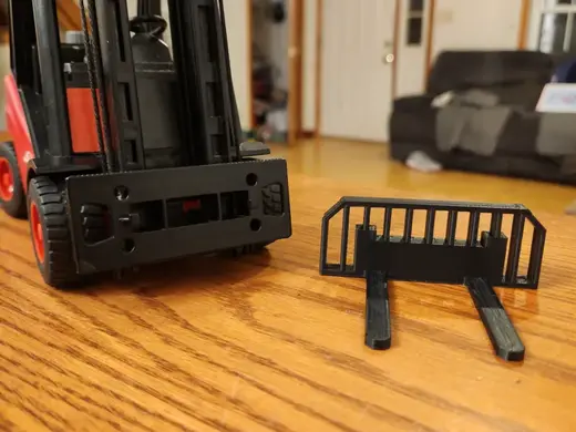 BRUDER Toy Forks