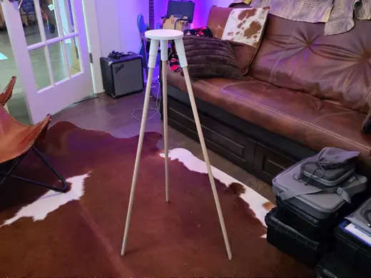 Tripod Top for wooden dowel legs