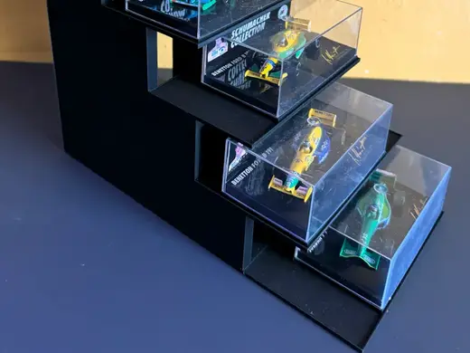 MiniChamps Stand for 1:43 in Box