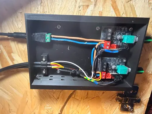 Dual PWM Fan Controller Enclosure
