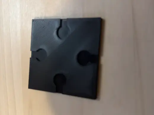 Tile with femal connector for garage diorama