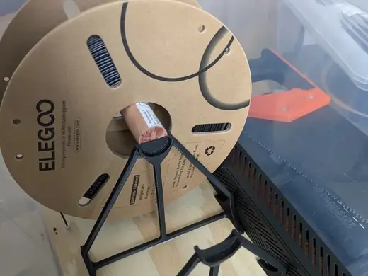 Dry Box Spool Holder — Compact Stand for 22mm Rod