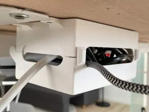 UnderDesk Cable Hub – Easy Access Lid