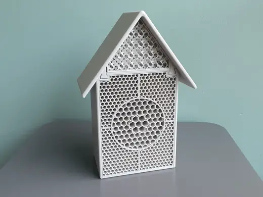 Bee Hotel