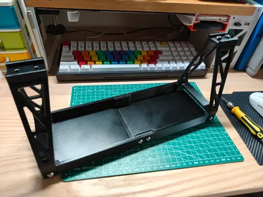 铝型材桌下理线架