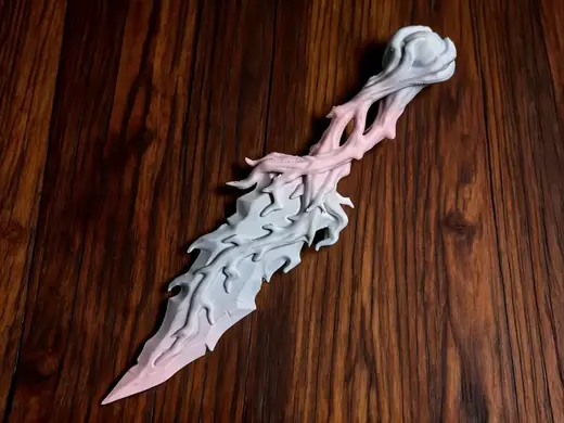 Collapsing Star Core Twig Fantasy Dagger