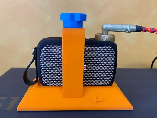 Halter für Positive Grid Spark Go
