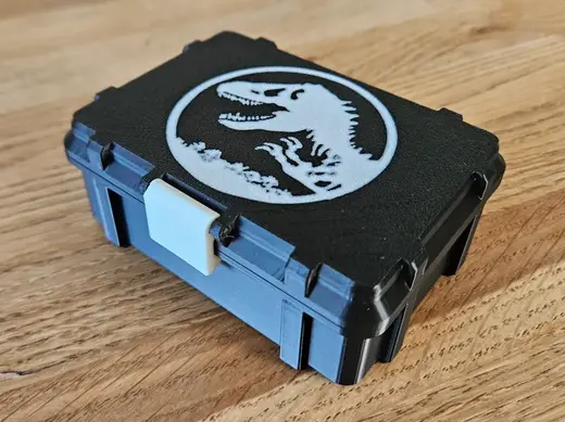 Small Jurassic Park Box with Clip