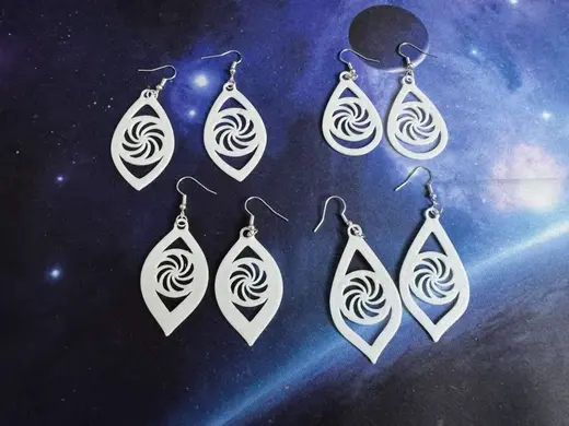 set of 4 type of earrings