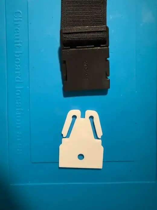 Arcade Belt Hanger/Hook (v2 - newer belt design)