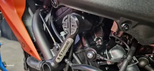 Kawasaki ZH2 chassis bar plugs