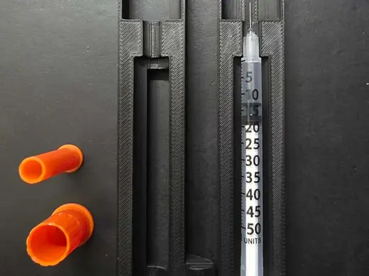0.5mL syringe-to-vial adapter (3 & 10mL)