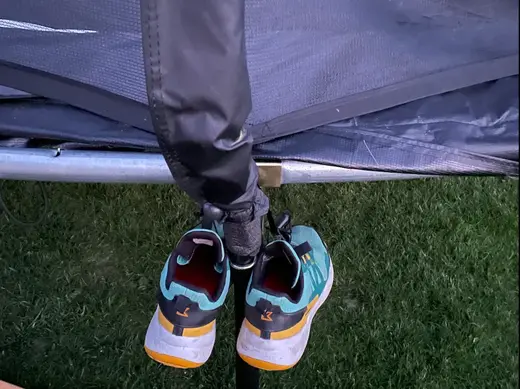 Schuhaufhänger für Trampolin