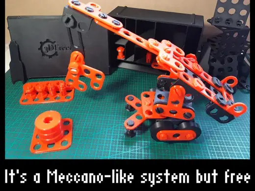 FREECCANO! It's a Meccano like playset but free!