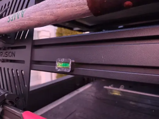 Rack Level Buddy - Tslot attachment