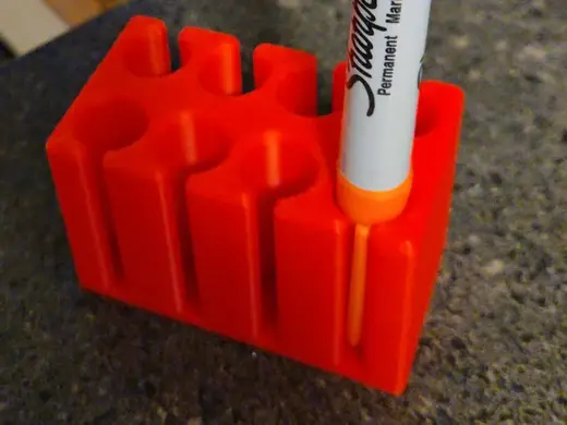 Cap down Sharpie Holder