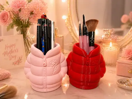 Puffer Jacket Makeup Brush Holder | Pen Holder