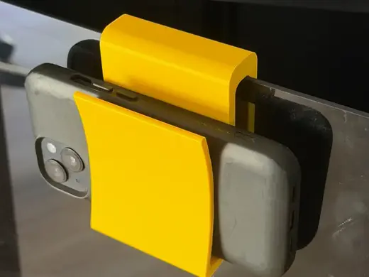 Pickleball/ Tennis phone holder clip