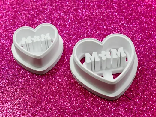 Floral “Mom” Heart Cutters